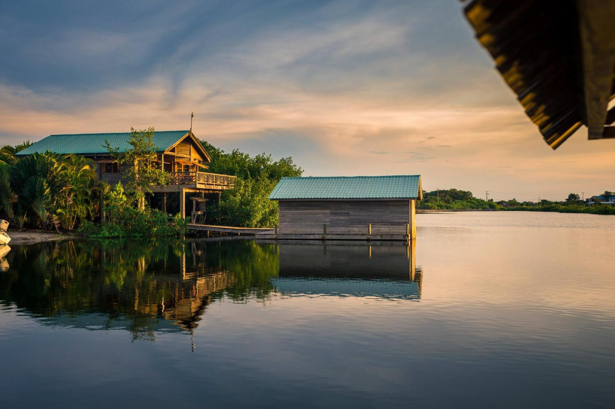 Turtle Inn By Francis Ford Coppola Placencia Екстериор снимка